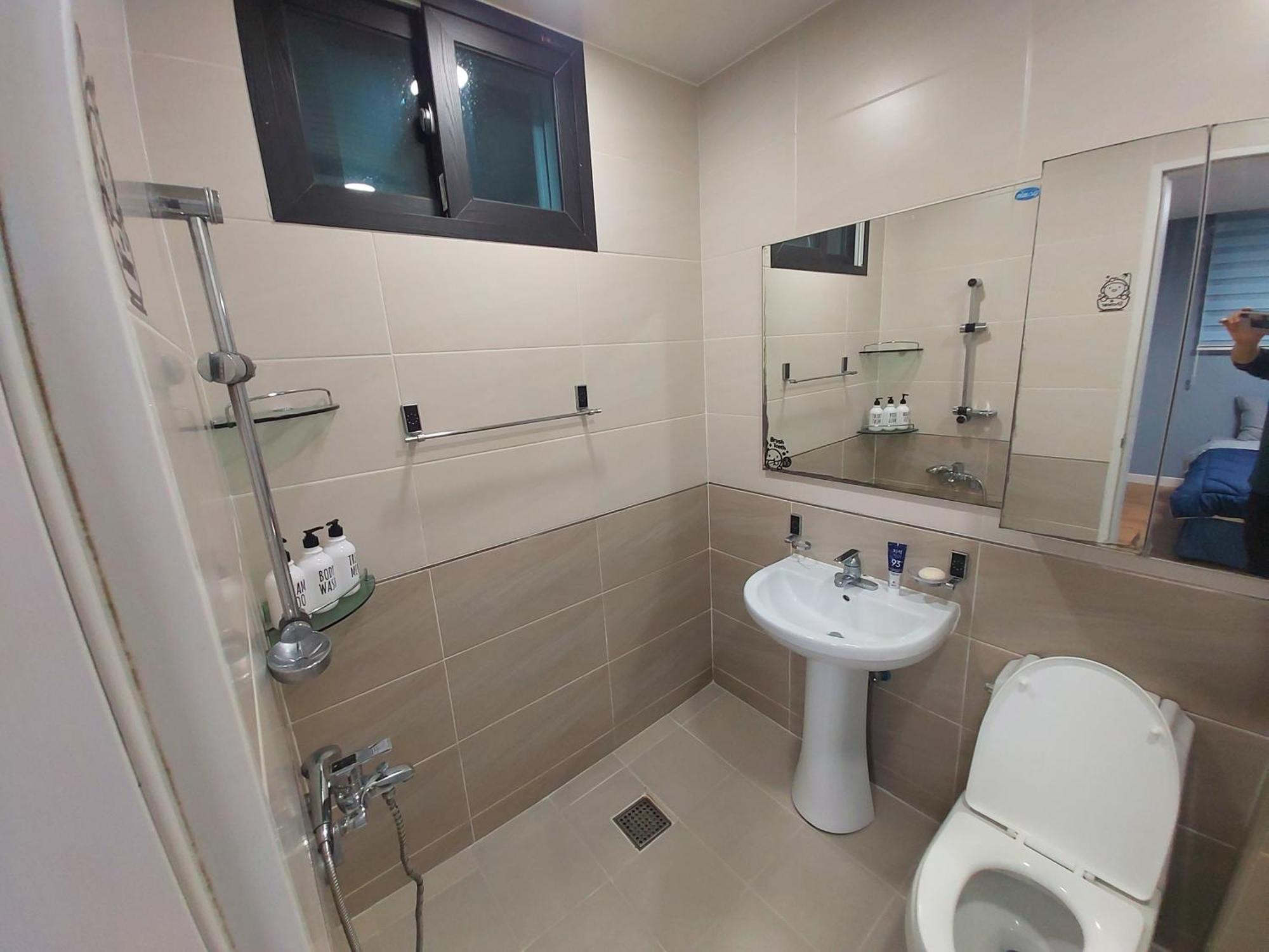 29 Play House Hotel Incheon Room photo